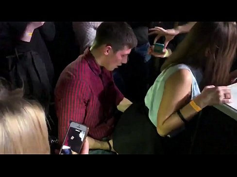 ❤️ Tõeline seks vene ööklubis. 18-aastane vene tüdruk anusesse ja tuppe keppimine ööklubis ️ Kaunis porno at porn et.pornjk.ru ️❤